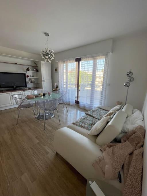 7Mn From The Center/ Pool/Parking Apartman Cannes Kültér fotó